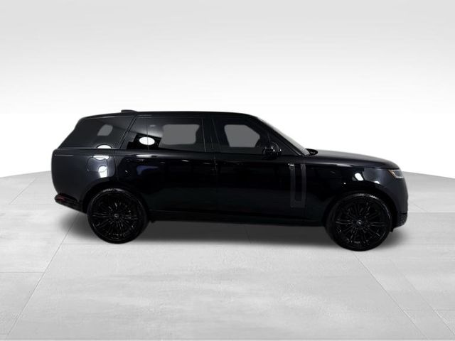 2023 Land Rover Range Rover SE 7