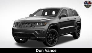 Gray (Granite Crystal Metallic Clearcoat) 2021 Jeep Grand Cherokee Laredo E 4WD SUV / Crossover Four-Wheel Drive 8-Speed Automatic