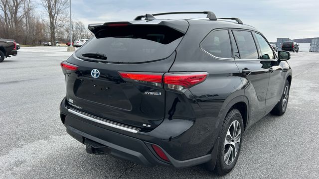 Used 2021 Toyota Highlander Hybrid SUV