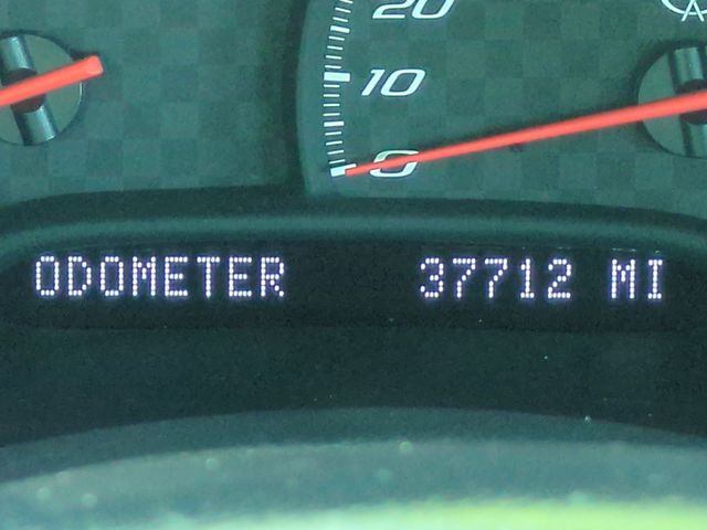 Used 2001 Red Chevrolet Z06 image 20