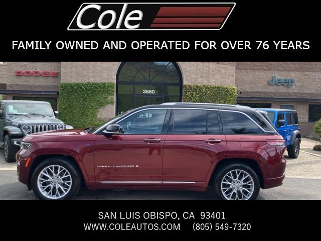 2023 Jeep Grand Cherokee 4xe Rojo (Velvet Red Pearlcoat) SUV/Crossover 8 velocidades Automática