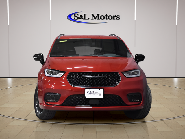 View vehicle photo 2