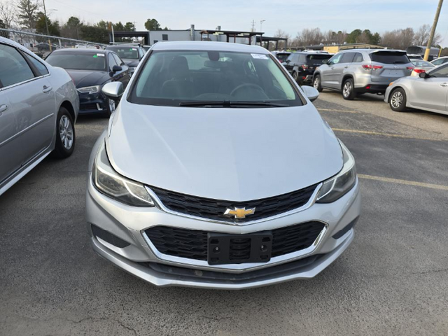 Used 2018 Chevrolet Cruze LT with VIN 3G1BE6SM8JS644619 for sale in Rocky Mount, NC