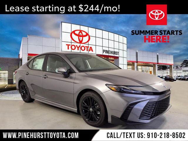2025 Toyota Camry SE photo
