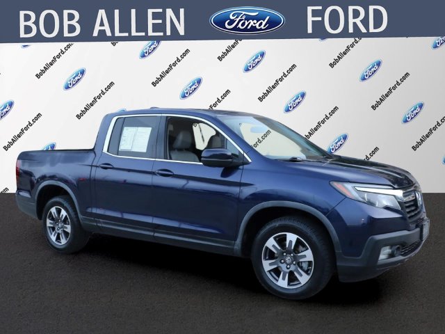 Used 2017 Honda Ridgeline RTL with VIN 5FPYK3F50HB001977 for sale in Kansas City
