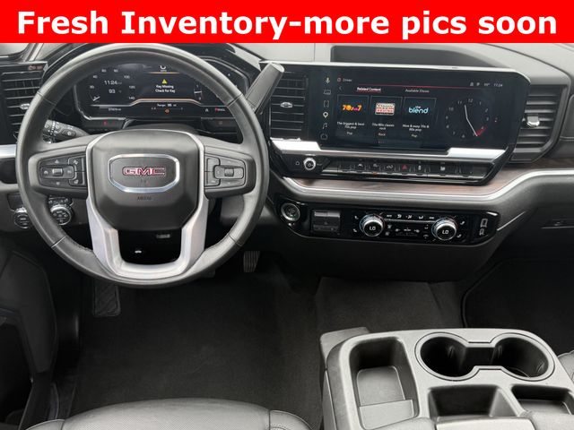 2025 GMC Sierra 1500 SLT - 10