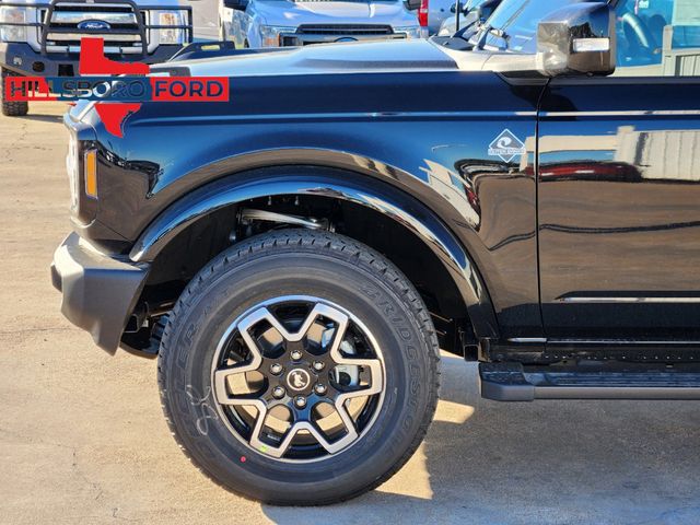 2024 Ford Bronco Outer Banks 6