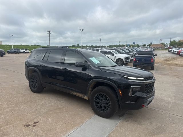Black Metallic 2025 Chevrolet Traverse Z71 AWD SUV / Crossover Four-Wheel Drive 8-Speed Automatic