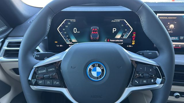 2025 BMW i4 eDrive40 14