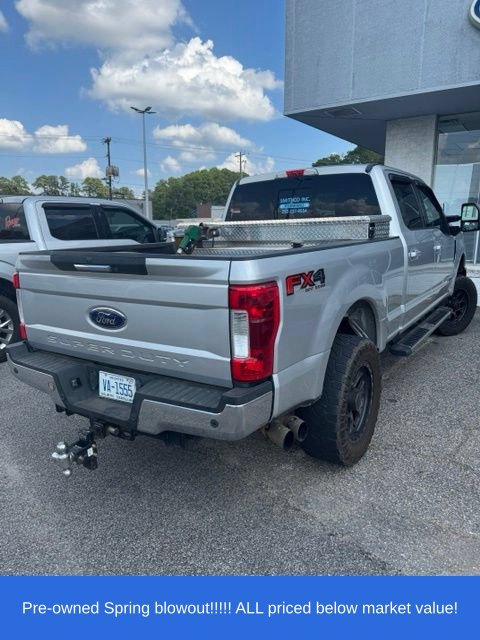 Used 2019 Silver Ford Lariat image 9