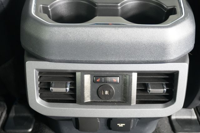 Used 2023 Black Ford Lariat image 27