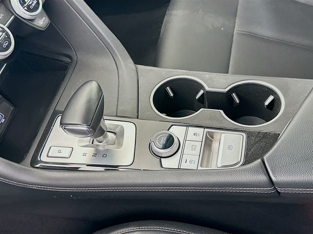 Thumbnail: 2019 Genesis G70 - 16