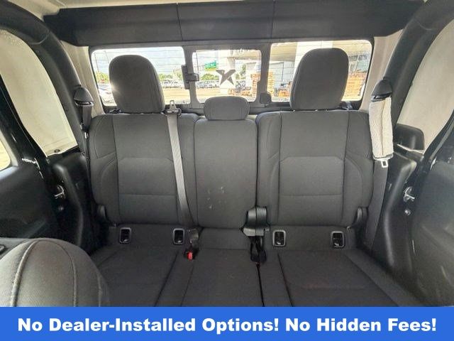 2022 Jeep Gladiator Sport Black at River Oaks CDJR