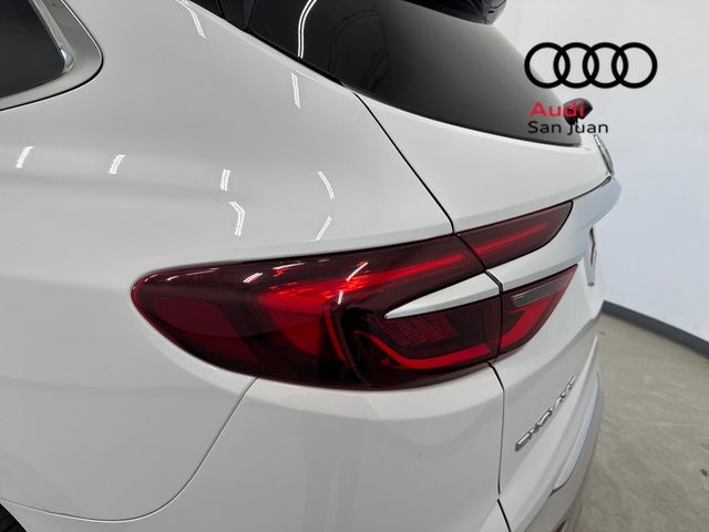 Used 2020 White Buick Essence image 10