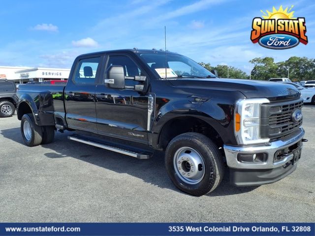 2023 Ford F-350SD XL photo