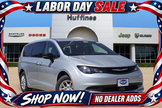 Silver Mist Clearcoat 2026 Chrysler Voyager Minivan Front-Wheel Drive 9-Speed Automatic