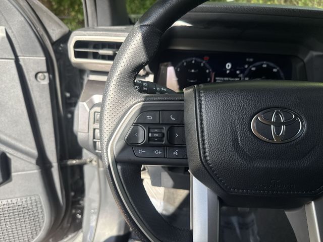 Used 2025  Toyota TRD Off Road image 17