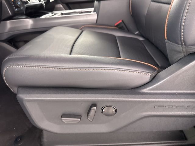2025 Carbonized Gray Metallic Ford F-250SD Lariat 4X4 Truck