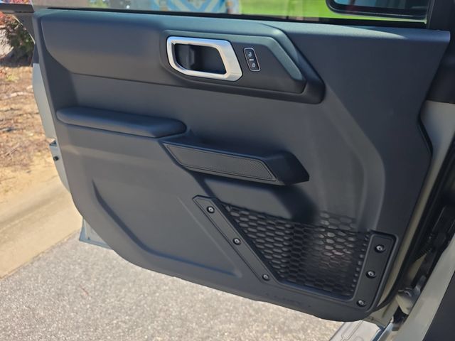 Used 2025 Desert Sand Ford Outer Banks image 27