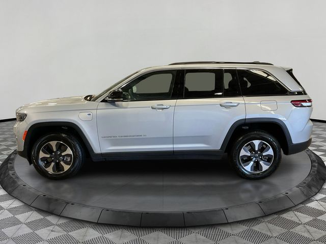 Silver Zynith 2024 Jeep Grand Cherokee 4xe 4WD SUV / Crossover Four-Wheel Drive 8-Speed Automatic