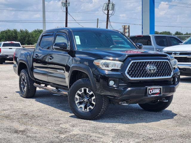 Midnight Black Metallic 2019 Toyota Tacoma Pickup Truck 4X2 6-Speed Automatic