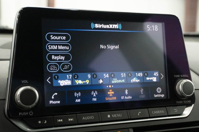Used 2023 Nissan Altima Sedan