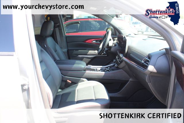 Used 2024 Chevrolet Traverse SUV