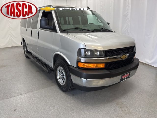 Silver Ice Metallic 2020 Chevrolet Express 2500 LT RWD Van Rear-Wheel Drive 8-Speed Automatic Overdrive
