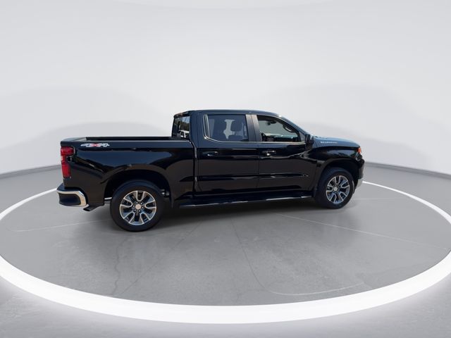 Used 2025 Black Chevrolet LT image 9
