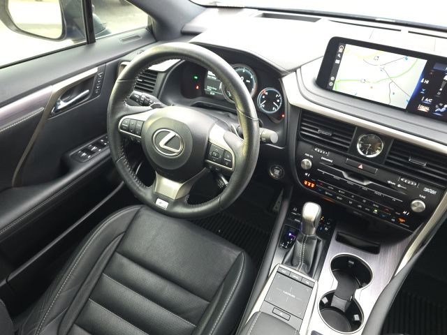 2022 Lexus RX 350 F Sport Handling:B02044