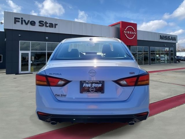 New 2025 Gray Nissan 2.5 SR image 3