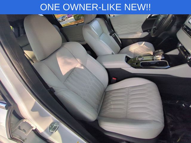 Used 2025 White Mitsubishi SEL image 38
