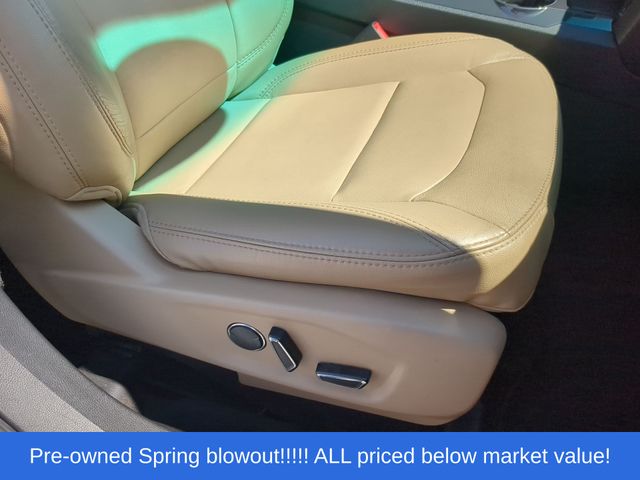 Used 2017 White Ford XLT image 47