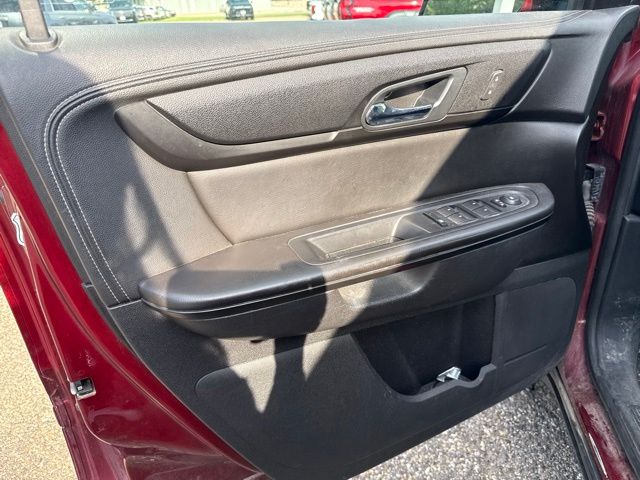 2016 Siren Red Tintcoat Chevrolet Traverse LT AWD SUV