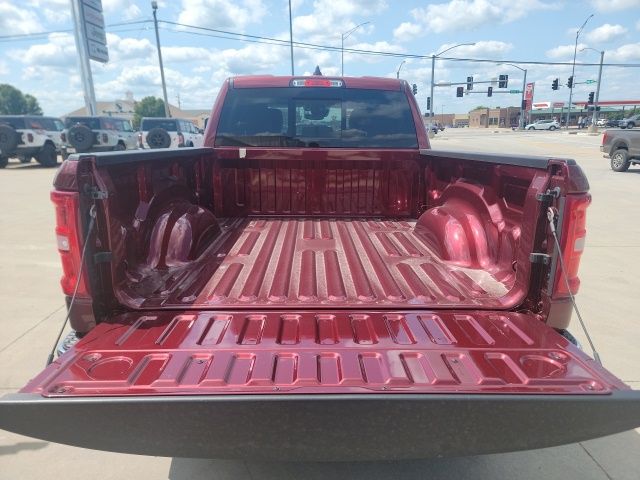 2025 Ram 1500 Laramie 8