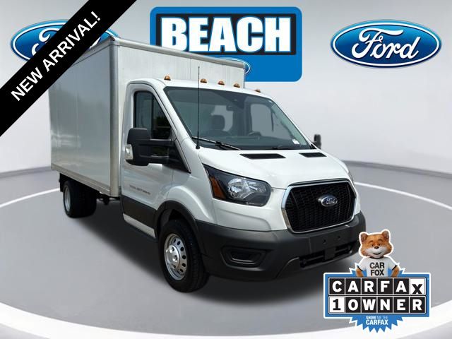 Oxford White 2024 Ford Transit Chassis Van Rear-Wheel Drive
