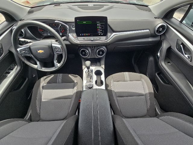 2025 Chevrolet Blazer LT:C02630