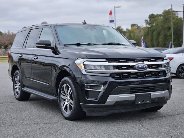 2024 Ford Expedition Limited's photo