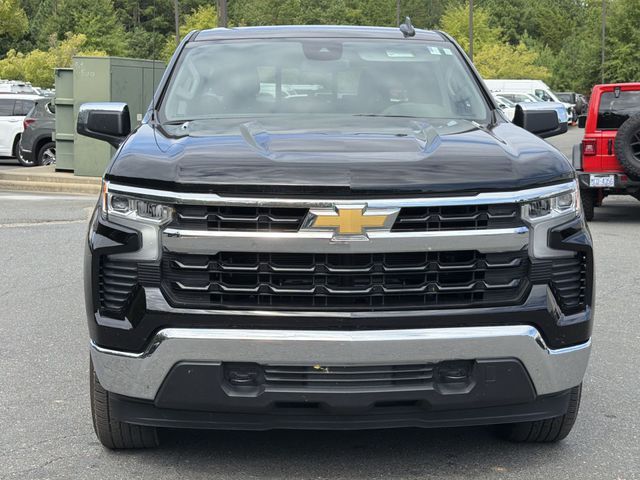 Used 2025 Black Chevrolet LT image 7