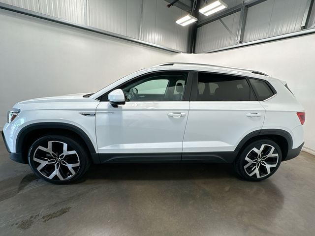 2023 Volkswagen Taos 1.5T SEL - 1