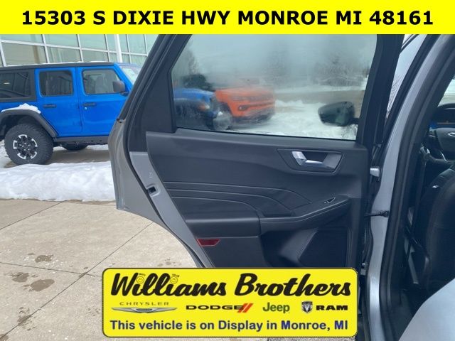 2024 Ford Escape ST-Line - Silver Metallic exterior view 20