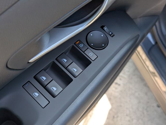 2026 Hyundai Tucson SE Gray at DeMontrond Gulf Freeway
