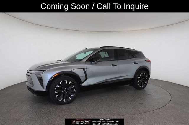 View vehicle photo 4