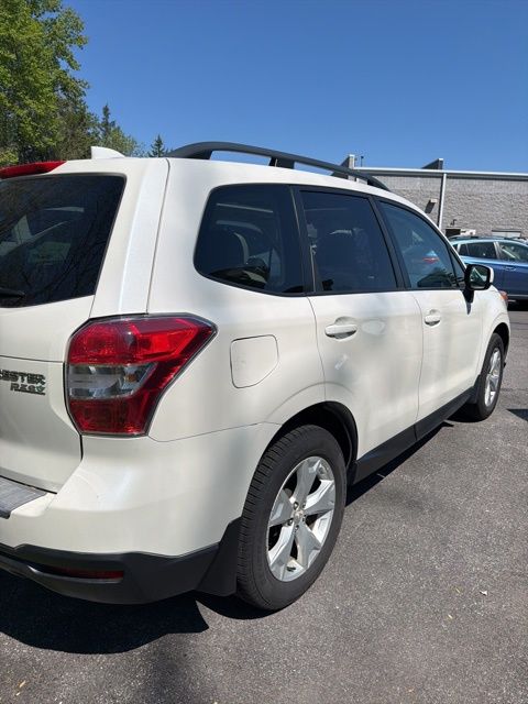 2016 Subaru Forester 2.5i Premium White at Subaru and VW of Moon Township