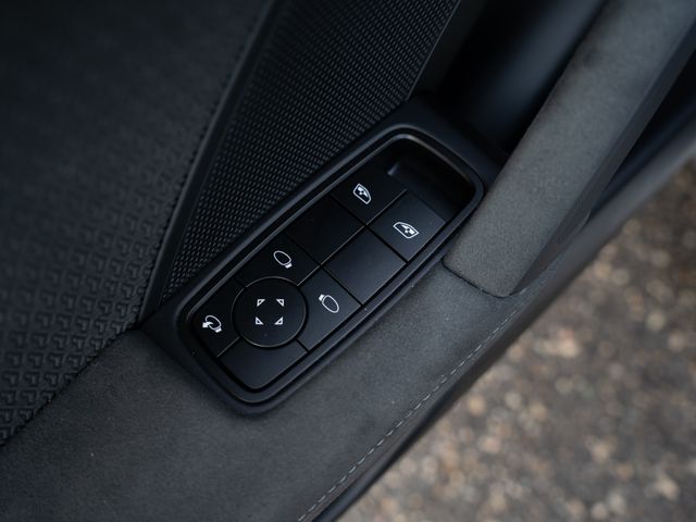 Certified Used 2025  Porsche Carrera 4 GTS image 17