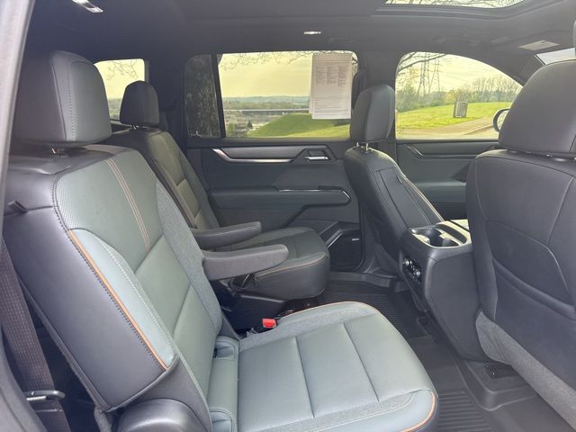 Used 2024 Red GMC AT4 image 11