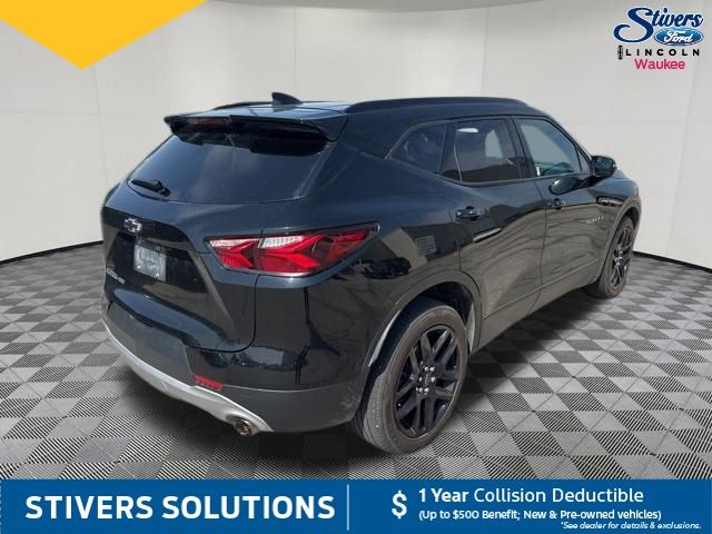 View vehicle photo 4