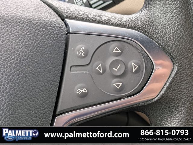 used 2023 Chevrolet Traverse car, priced at $22,993