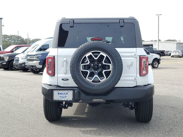 2024 Ford Bronco Outer Banks 8