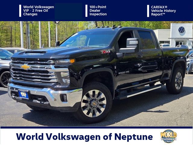 Black 2025 Chevrolet Silverado 2500HD Pickup Truck Four-Wheel Drive Automatic